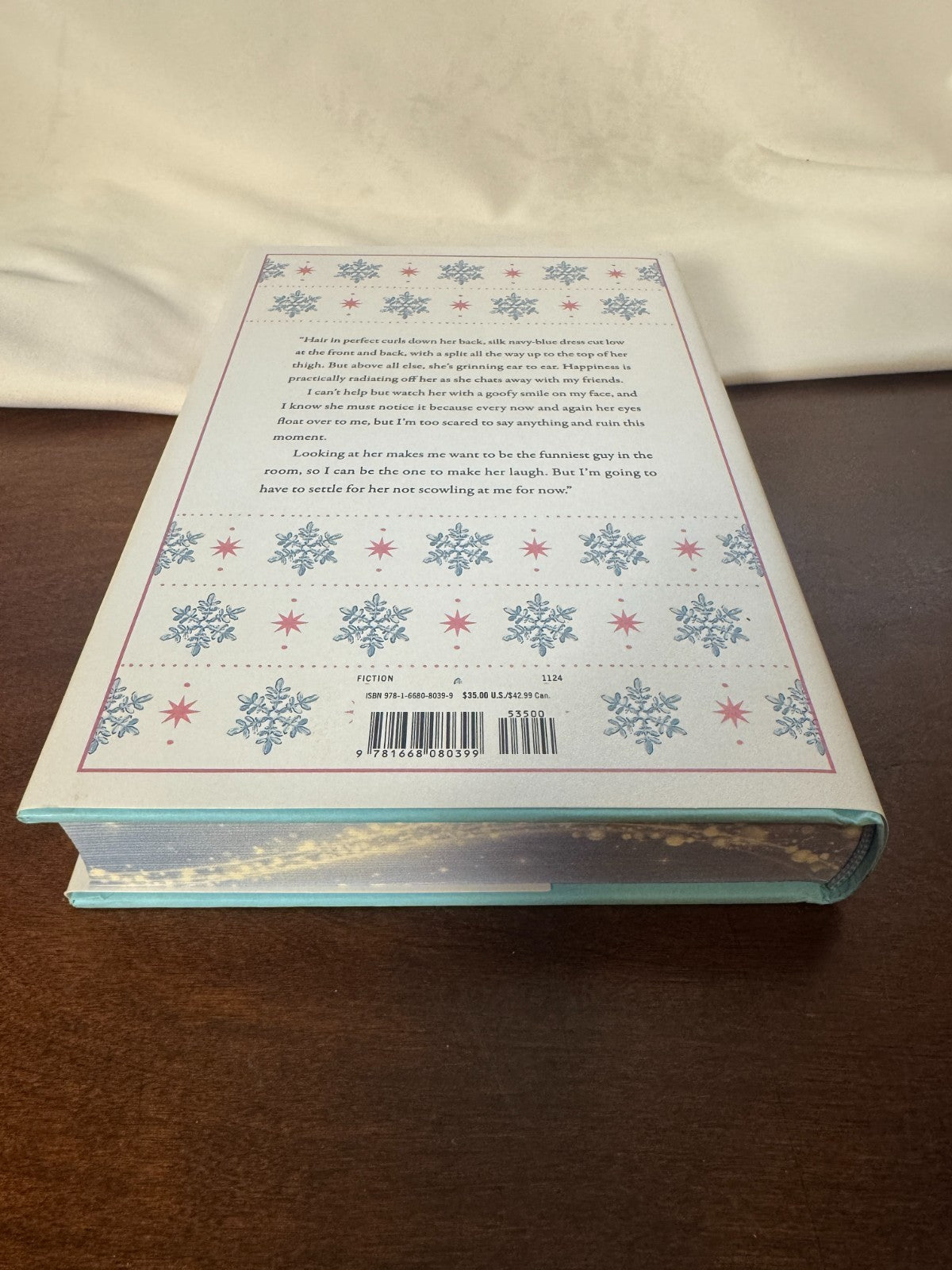Icebreaker by Hannah Grace deluxe hardcover – photo 3