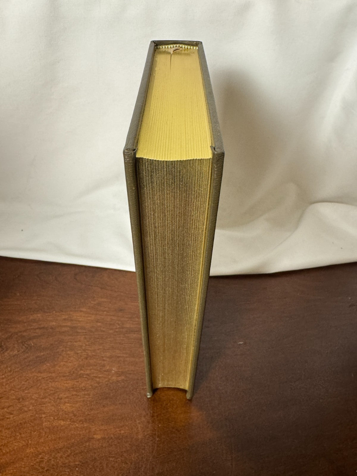 Devices and Desires signed P.D. James Franklin Library edition – photo 5