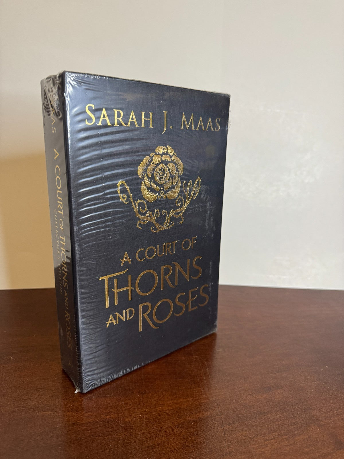 ACOTAR and Throne of Glass collector's editions – photo 4