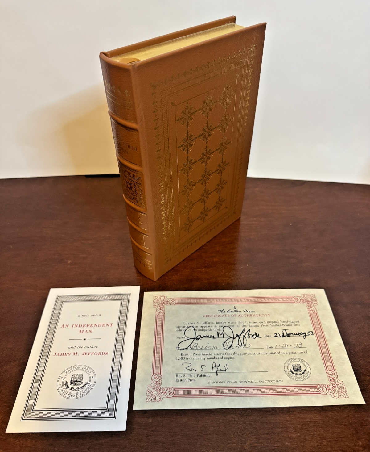 Cover of An Independent Man by James M. Jeffords, Signed & Numbered #344/1,380 with COA, Easton Press Leather Bound