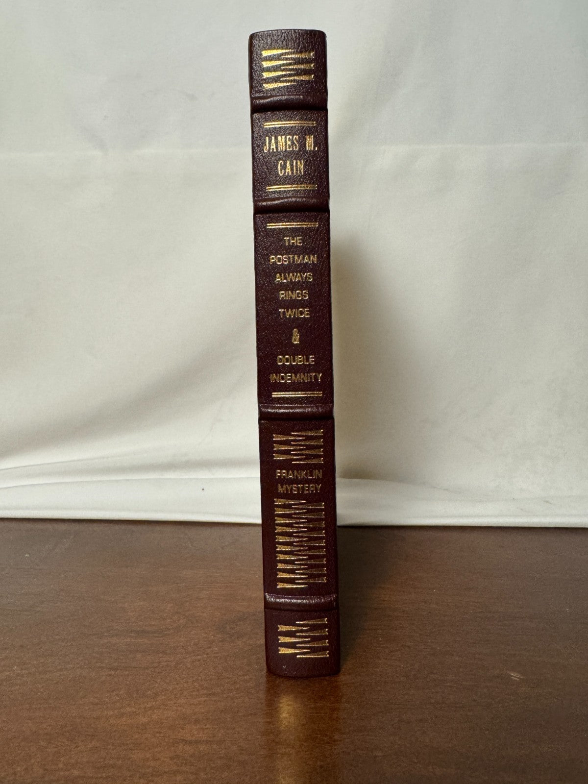 The Postman Always Rings Twice Franklin Library edition – photo 4