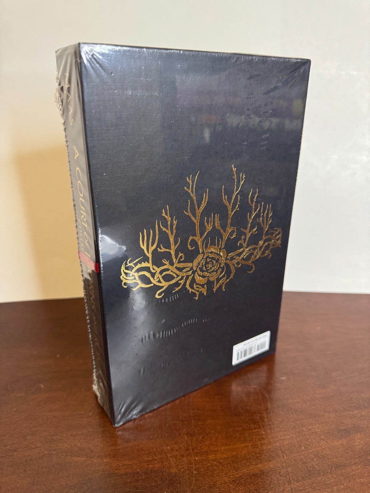 ACOTAR and Throne of Glass collector's editions – photo 3