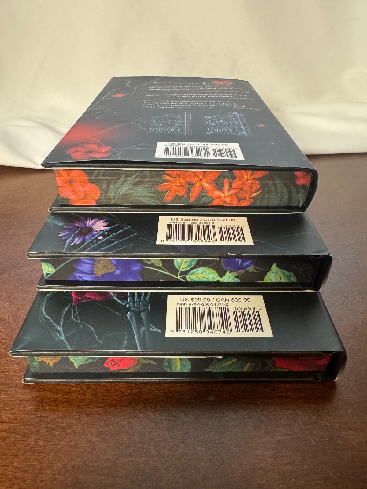 Coven of Bones deluxe set by Harper L. Woods – photo 4