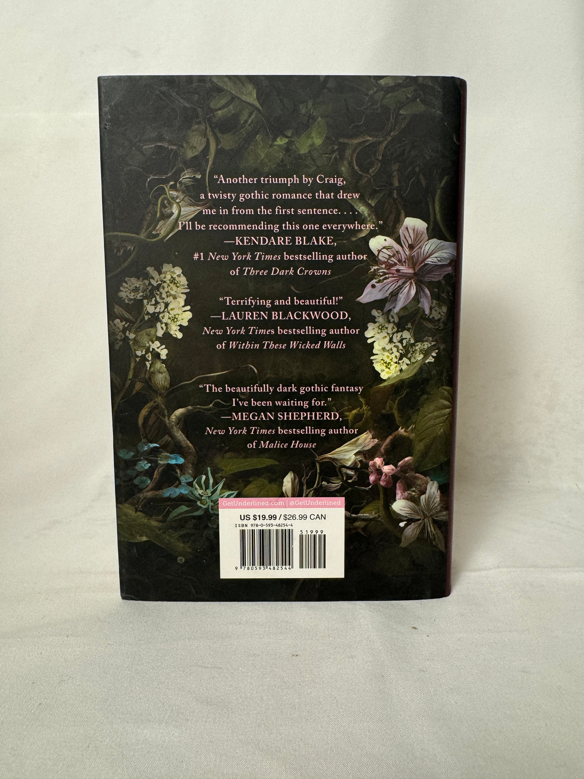 House of Roots and Ruin by Erin A. Craig hardcover – photo 3